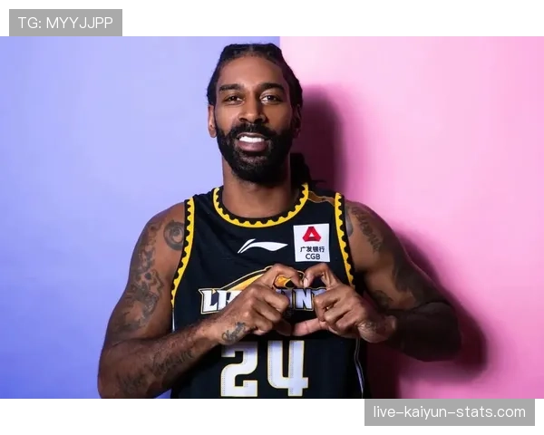 OJ·梅奥突破推动进攻节奏显著提升效率对比昔日表现